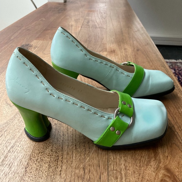 John Fluevog Shoes - John Fluevog Hi Choice Vanny’s leather lime green & light blue heels NEAR MINT